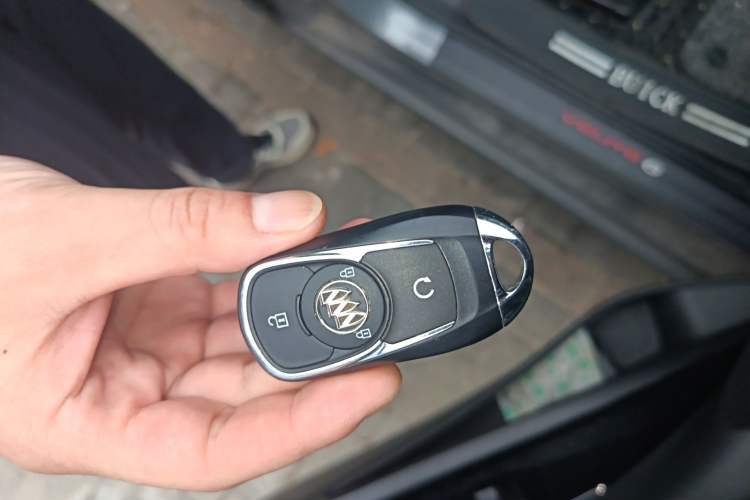 Used Buick Velite 6 2020 Plug-in Hybrid Connected Smart Edition Interior 1