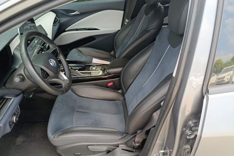 Used Buick Velite 6 2020 Plug-in Hybrid Connected Smart Model Left Front Seat