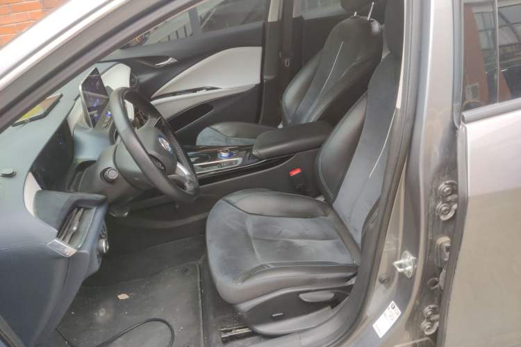Used Buick Velite 6 2020 Plug-in Hybrid Connected Smart Model Left Front Seat