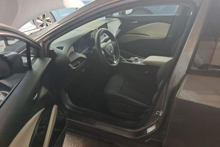 Used Buick Velite 6 2020 Plug-in Hybrid Connected Fashion Model Left Front Seat
