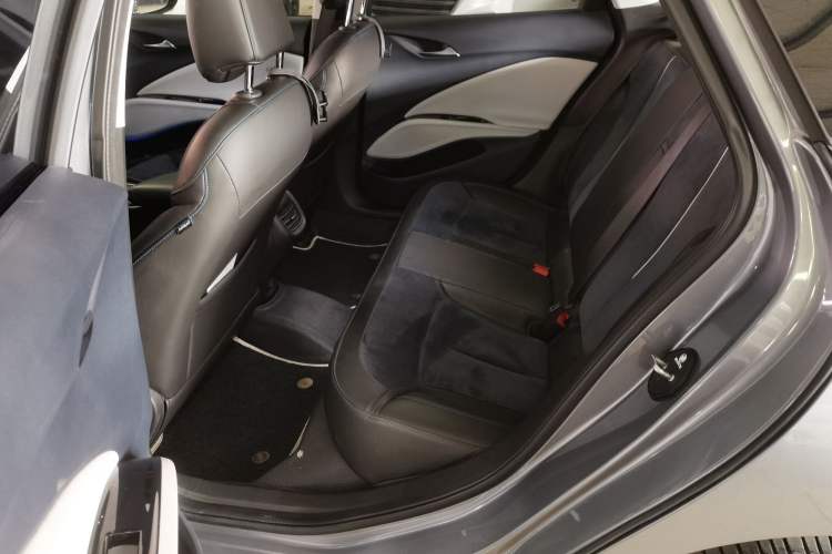 Used Buick Velite 6 2020 Plug-in Hybrid Connected Smart Model Left Rear Seat