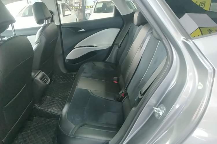Used Buick Velite 6 2020 Plug-in Hybrid Connected Smart Edition Left Rear Seat