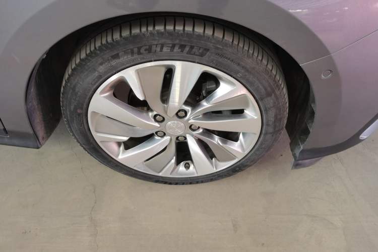 Used Buick Velite 6 2020 Plug-in Hybrid Connected Smart Model Right Front Wheel Hub