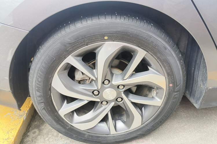 Used Buick Velite 6 2020 Plug-in Hybrid Connected Smart Edition Right Rear Wheel Hub