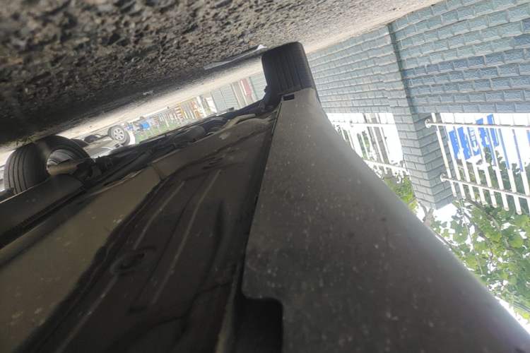 Used Buick Velite 6 2020 Plug-in Hybrid Connected Smart Model Right Side Sill