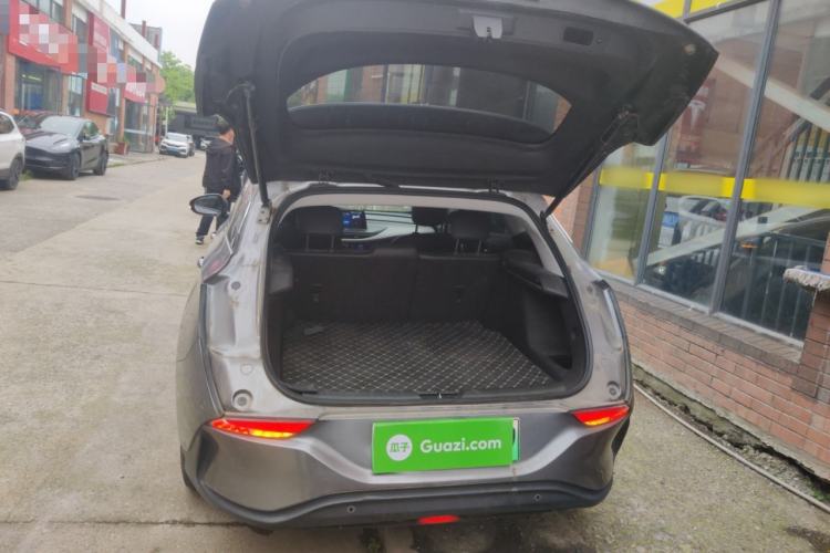 Used Buick Velite 6 2020 Plug-in Hybrid Connected Smart Model Trunk