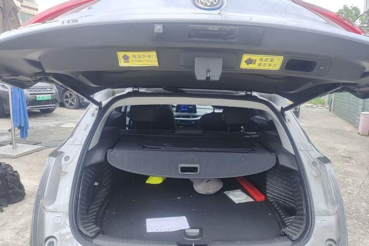 Used Buick Velite 6 2020 Plug-in Hybrid Connected Smart Model Trunk