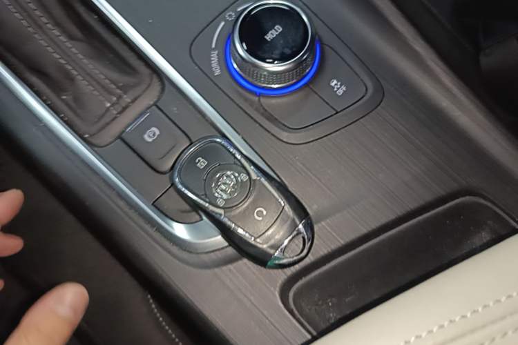 Used Buick Velite 6 2020 Plug-in Hybrid Connected Fashion Model Vehicle Key