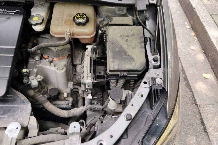 Used Buick Velite 6 2020 Plug-in Hybrid Connected Smart Model Engine Bay Left