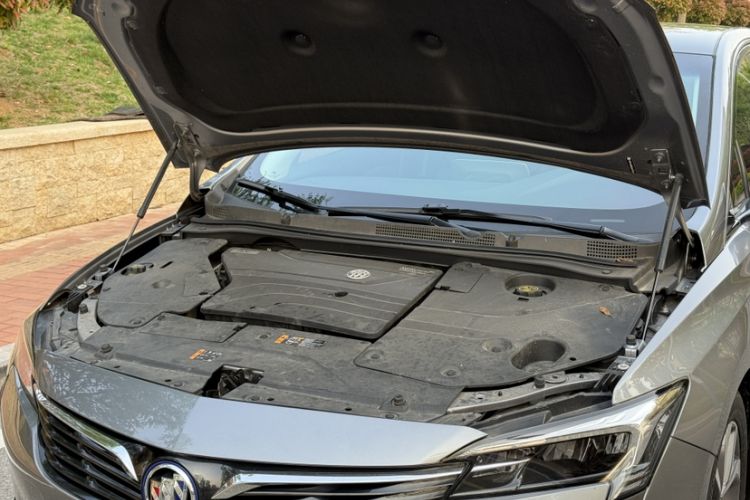 Used Buick Velite 6 2020 Plug-in Hybrid Connected Smart Edition Engine Bay
