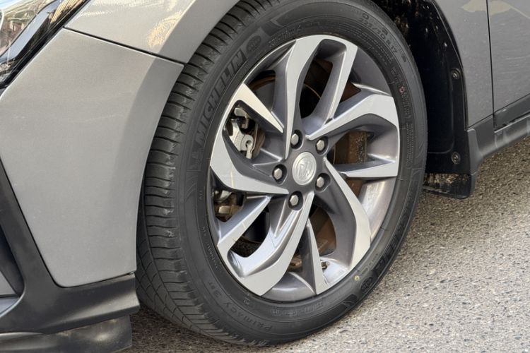 Used Buick Velite 6 2020 Plug-in Hybrid Connected Smart Edition Exterior 4
