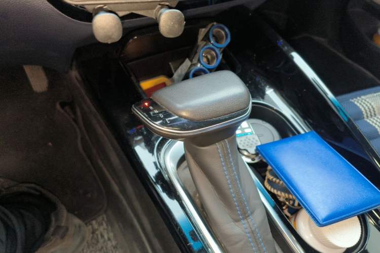 Used Buick Velite 6 2020 Plug-in Hybrid Connected Smart Model Gear Lever