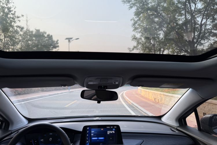 Used Buick Velite 6 2020 Plug-in Hybrid Connected Smart Edition Headliner