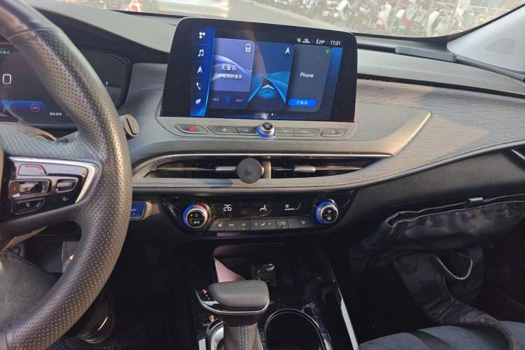 Used Buick Velite 6 2020 Plug-in Hybrid Connected Smart Edition Audio And AC Panel