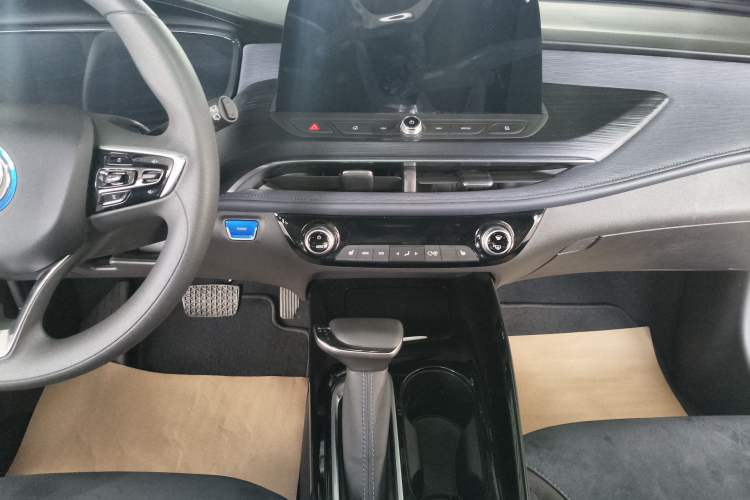 Used Buick Velite 6 2020 Plug-in Hybrid Connected Smart Edition Audio And AC Panel