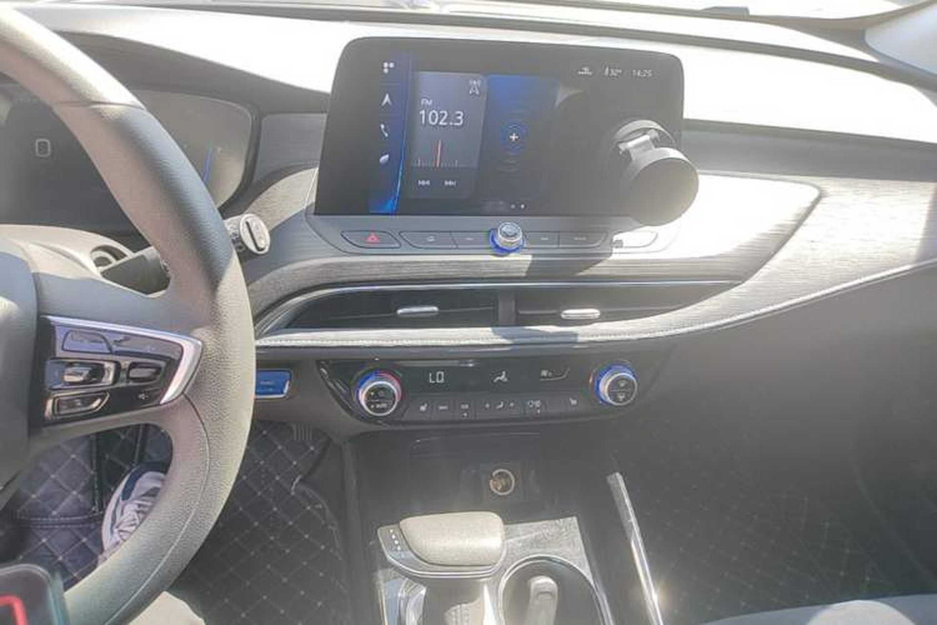 Used Buick Velite 6 2020 Plug-in Hybrid Connected Smart Edition Audio And AC Panel