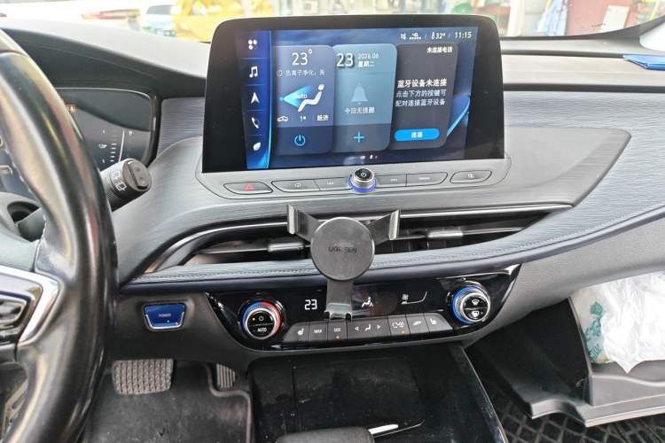Used Buick Velite 6 2020 Connected Smart PLUS Audio And AC Panel