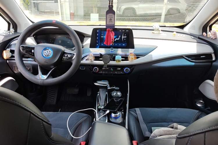 Used Buick Velite 6 2020 Connected Smart Enjoyment PLUS Center Console