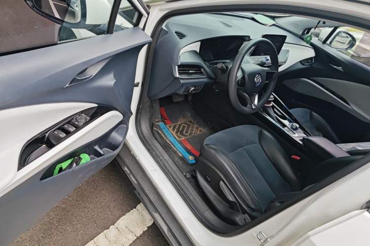 Used Buick Velite 6 2020 Connected Smart Enjoyment PLUS Driver Seat
