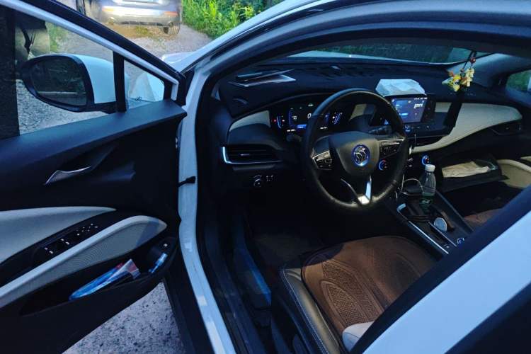 Used Buick Velite 6 2020 Plug-in Hybrid Connected Fashion Model Driver Seat