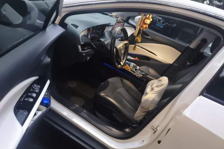 Used Buick Velite 6 2020 Plug-in Hybrid Connected Smart Model Driver Seat