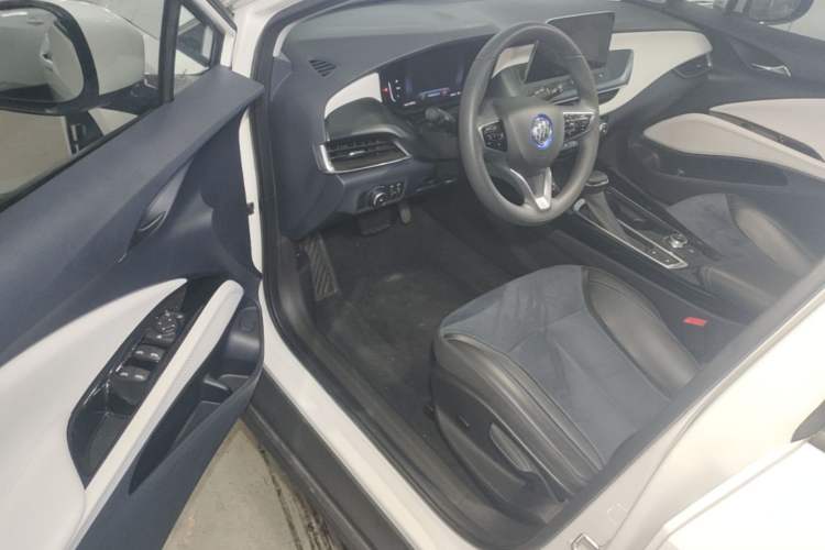 Used Buick Velite 6 2020 Connected Smart Enjoyment PLUS Driver Seat