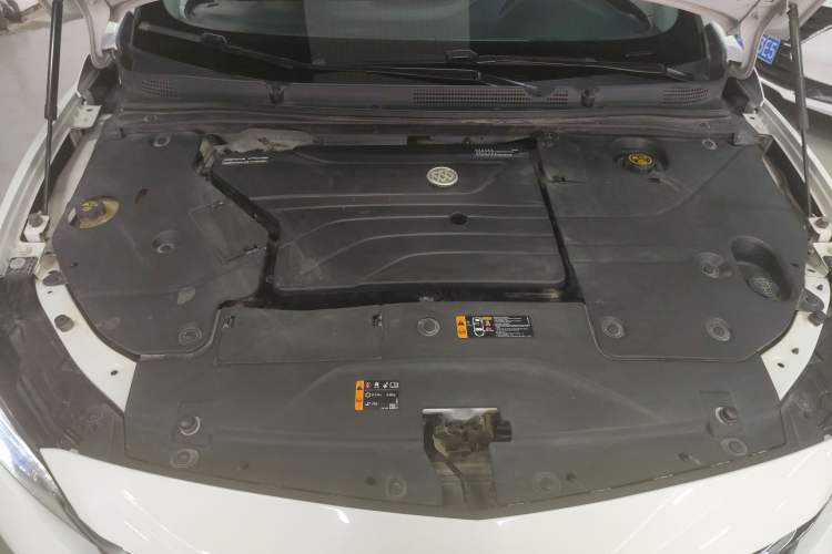 Used Buick Velite 6 2020 Plug-in Hybrid Connected Smart Model Engine Bay