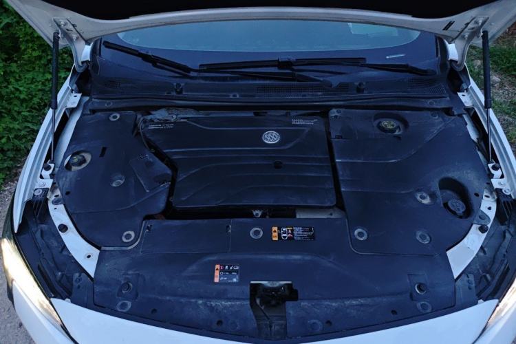Used Buick Velite 6 2020 Plug-in Hybrid Connected Fashion Model Engine Bay