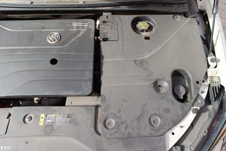 Used Buick Velite 6 2020 Plug-in Hybrid Connected Fashion Model Engine Bay Left