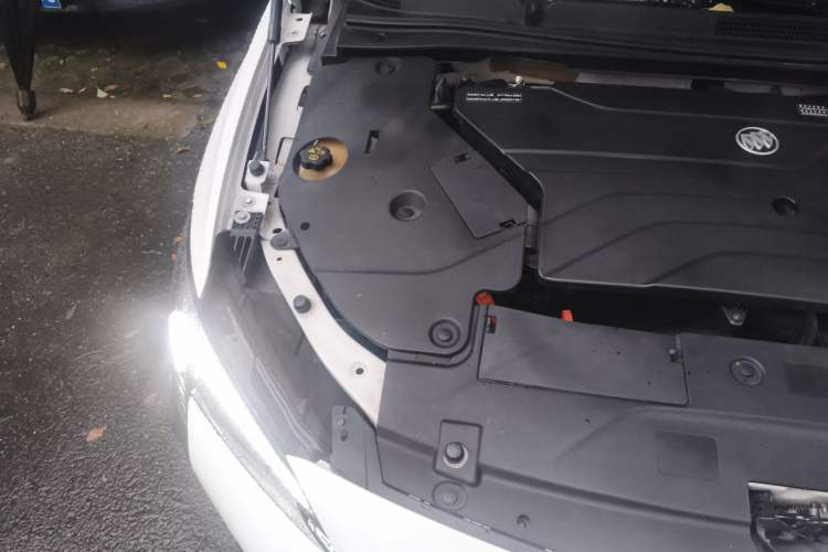 Used Buick Velite 6 2020 Plug-in Hybrid Connected Smart Model Engine Bay Right