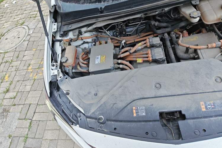 Used Buick Velite 6 2020 Connected Smart PLUS Engine Bay Right