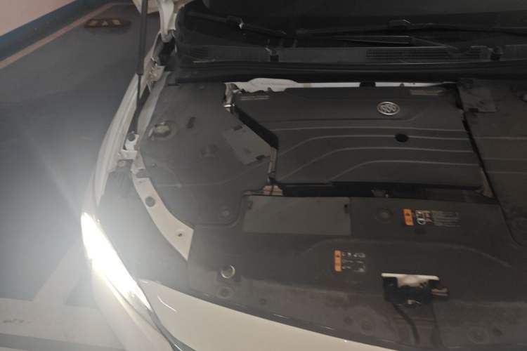 Used Buick Velite 6 2020 Plug-in Hybrid Connected Smart Edition Engine Bay Right