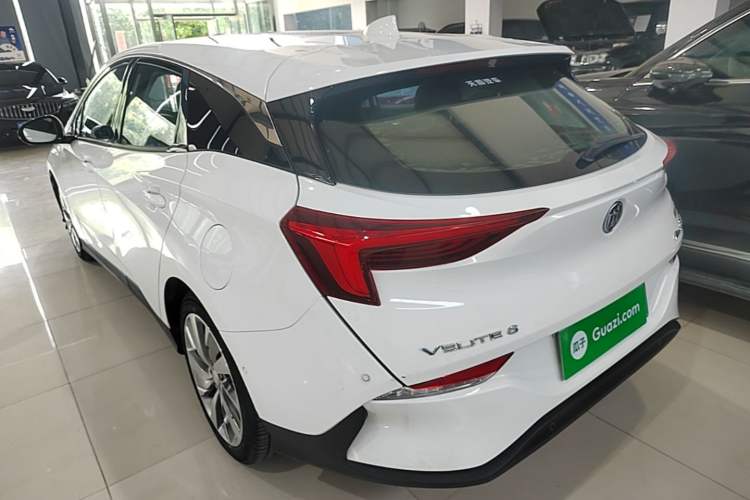 Used Buick Velite 6 2020 Plug-in Hybrid Connected Smart Model Exterior 2