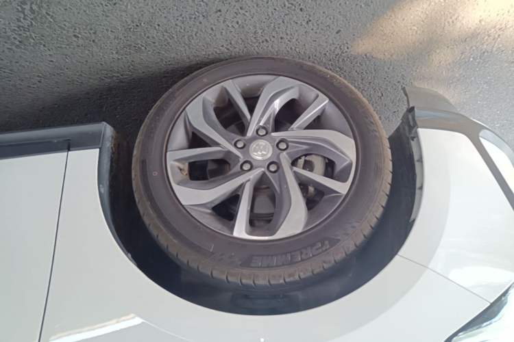 Used Buick Velite 6 2020 Connected Smart Enjoyment PLUS Exterior 4