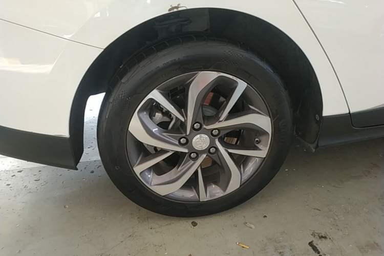 Used Buick Velite 6 2020 Connected Smart Enjoyment PLUS Exterior 5