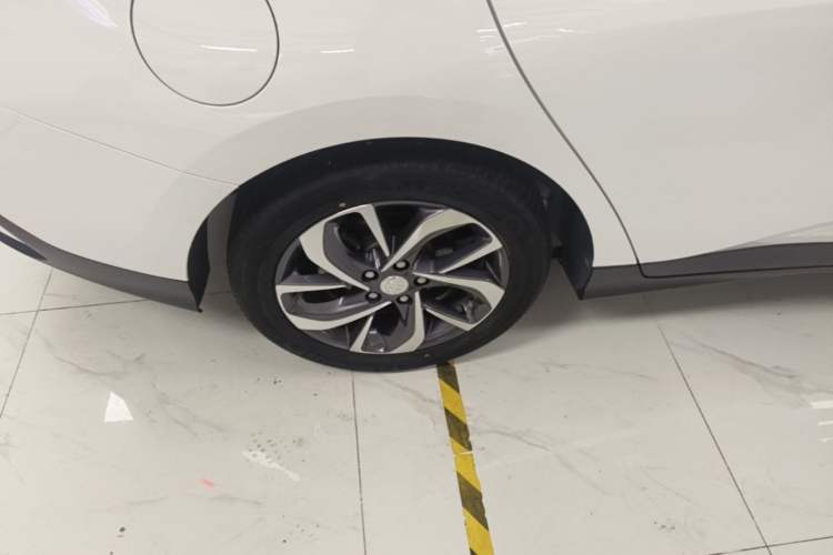 Used Buick Velite 6 2020 Plug-in Hybrid Connected Smart Edition Exterior 5