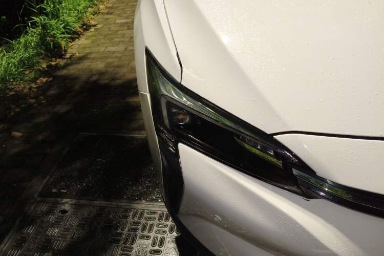 Used Buick Velite 6 2020 Connected Smart Enjoyment PLUS Exterior 6