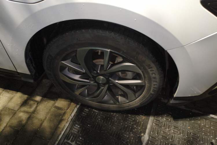 Used Buick Velite 6 2020 Connected Smart Enjoyment PLUS Exterior 7