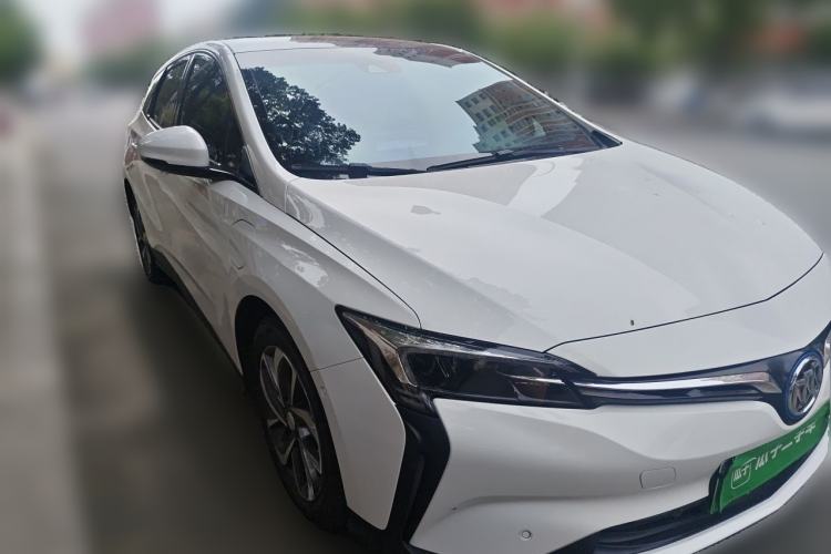 Used Buick Velite 6 2020 Connected Smart PLUS Front Right 45 Deg