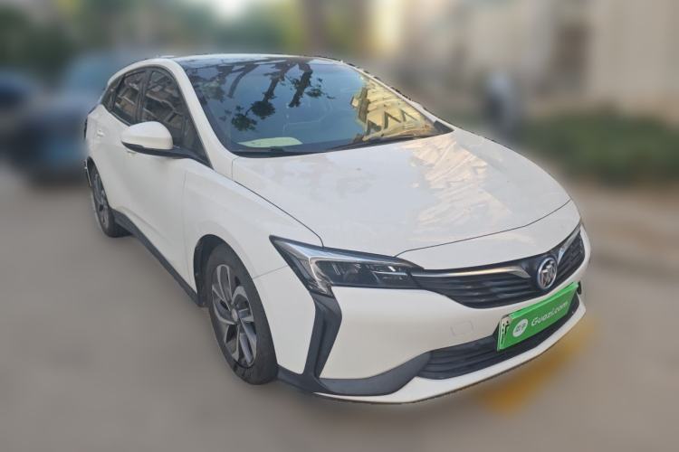Used Buick Velite 6 2020 Plug-in Hybrid Connected Smart Edition Front Right 45 Deg