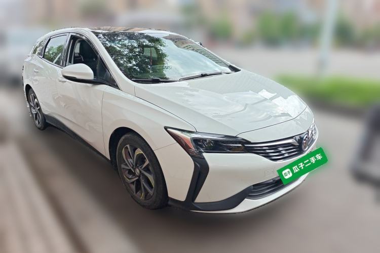 Used Buick Velite 6 2020 Plug-in Hybrid Connected Smart Edition Front Right 45 Deg