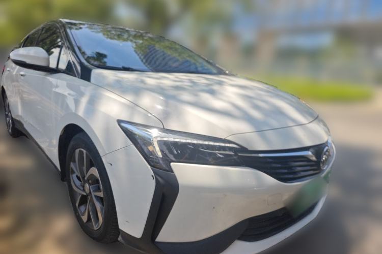Used Buick Velite 6 2020 Plug-in Hybrid Connected Smart Edition Front Right 45 Deg