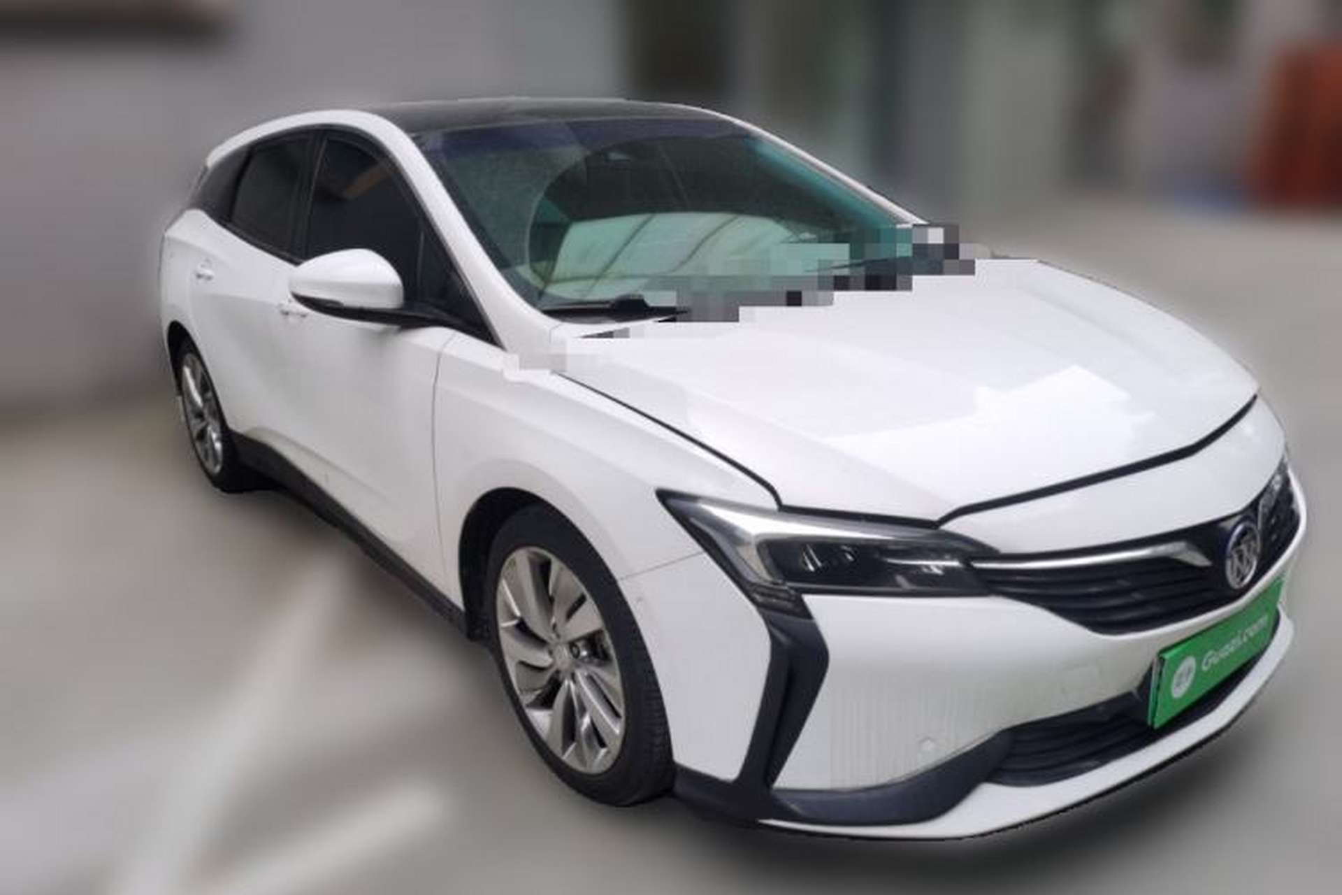 Used Buick Velite 6 2020 Plug-in Hybrid Connected Smart Model Front Right 45 Deg