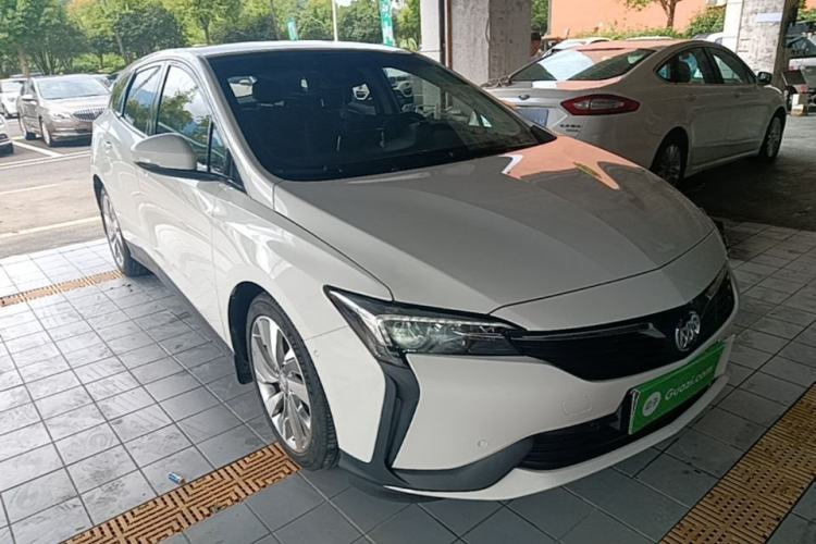 Used Buick Velite 6 2020 Plug-in Hybrid Connected Smart Model Front Right 45 Deg
