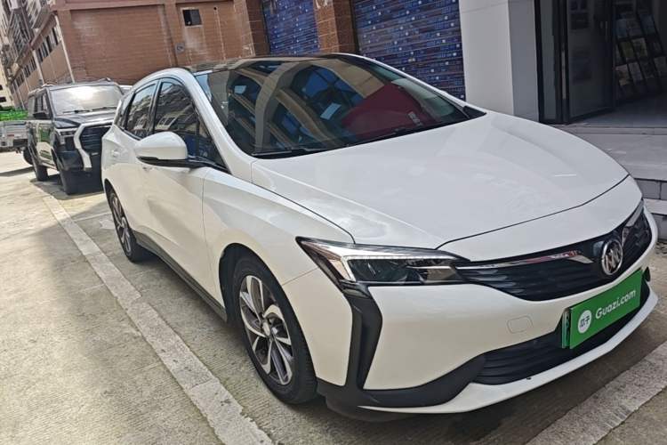Used Buick Velite 6 2020 Plug-in Hybrid Connected Smart Edition Front Right 45 Deg