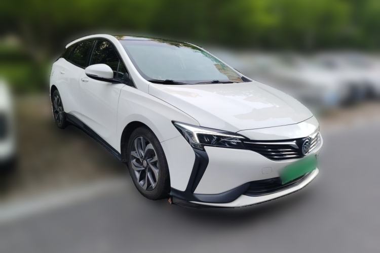 Used Buick Velite 6 2020 Plug-in Hybrid Connected Smart Edition Front Right 45 Deg