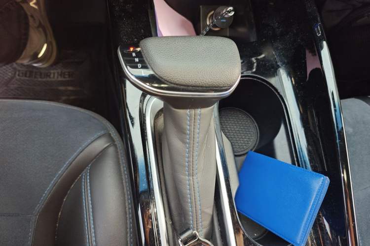 Used Buick Velite 6 2020 Plug-in Hybrid Connected Smart Edition Gear Lever