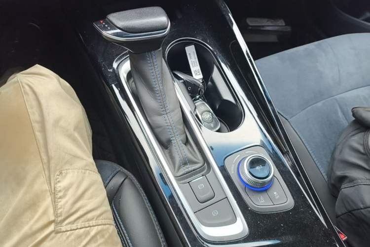 Used Buick Velite 6 2020 Plug-in Hybrid Connected Smart Model Gear Lever