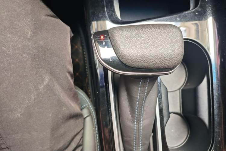 Used Buick Velite 6 2020 Plug-in Hybrid Connected Smart Edition Gear Lever