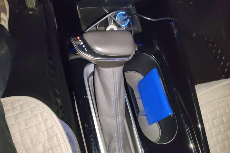 Used Buick Velite 6 2020 Plug-in Hybrid Connected Smart Model Gear Lever